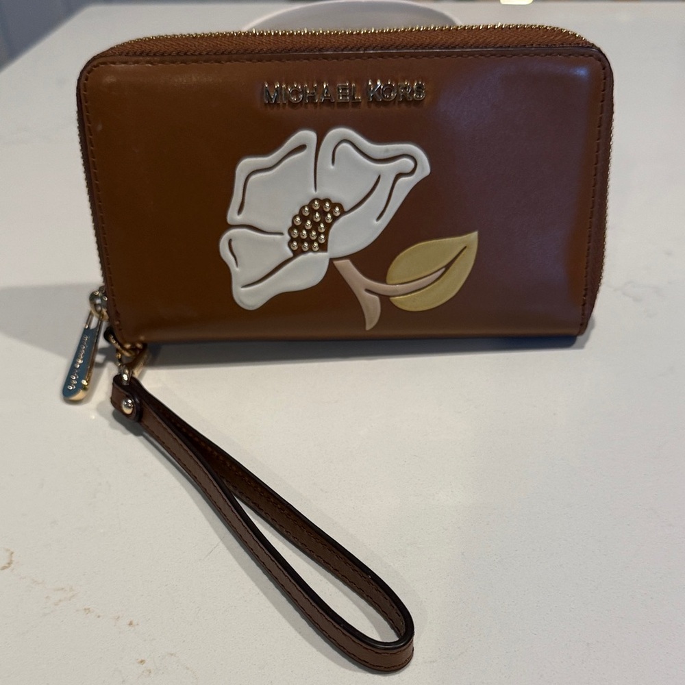Michael Kors Nouveau Floral Design